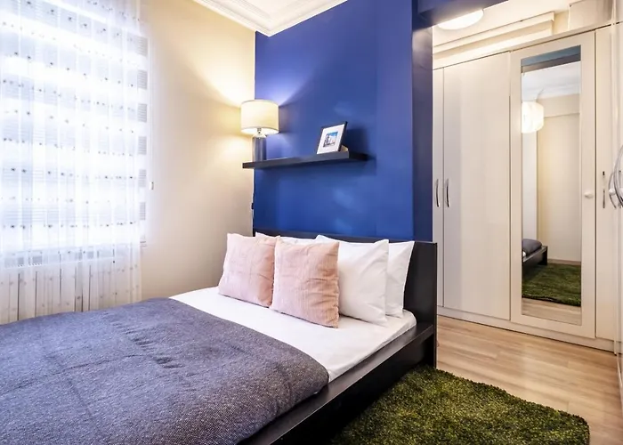 Appartement Captivating Flat With Balcony Near Besiktas Pier