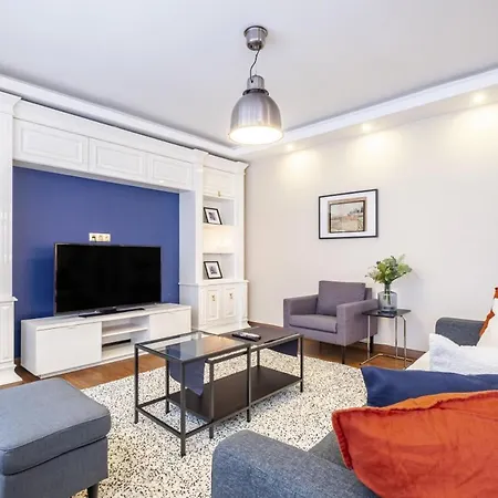 Captivating Flat With Balcony Near Besiktas Pier *